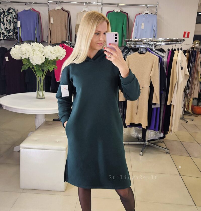 Šilta, medvilnės suknelė/džemperis su pūkeliu. Tamsiai žalios spalvos