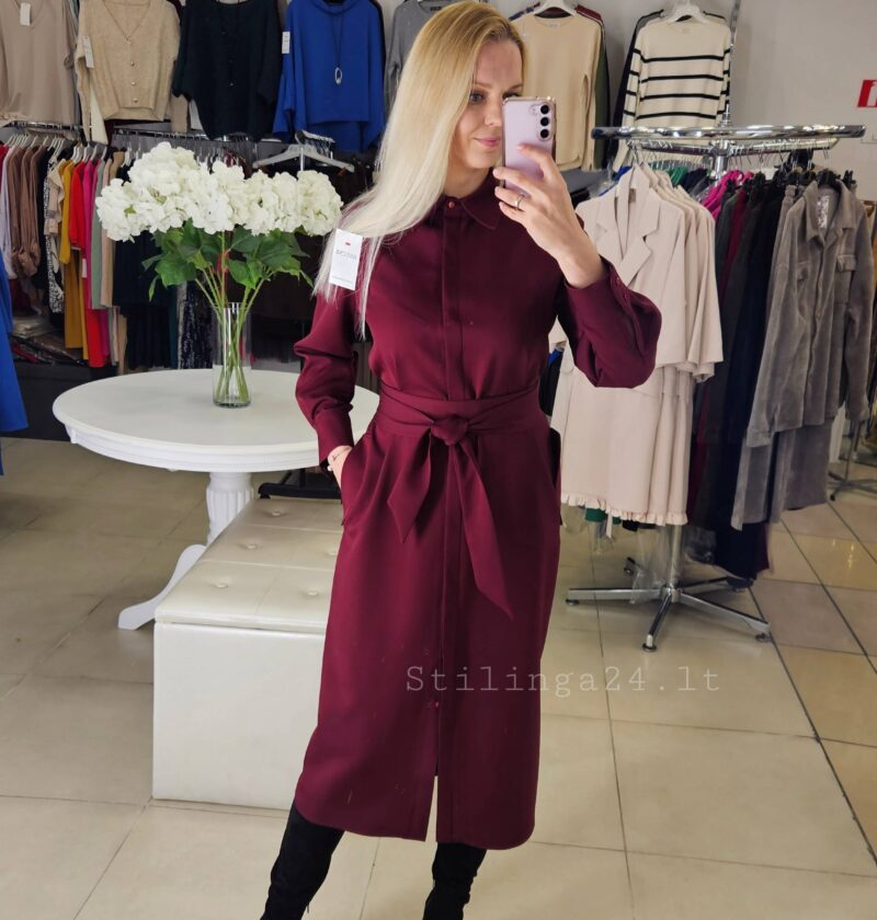 Marškinių stiliaus suknelė, ilgomis rankovėmis, midi ilgio, bordo spalvos